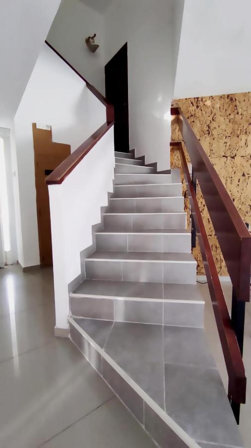 Guest House "Villa Klara Eilat" Heated Pool And Sauna All Year Round Екстериор снимка