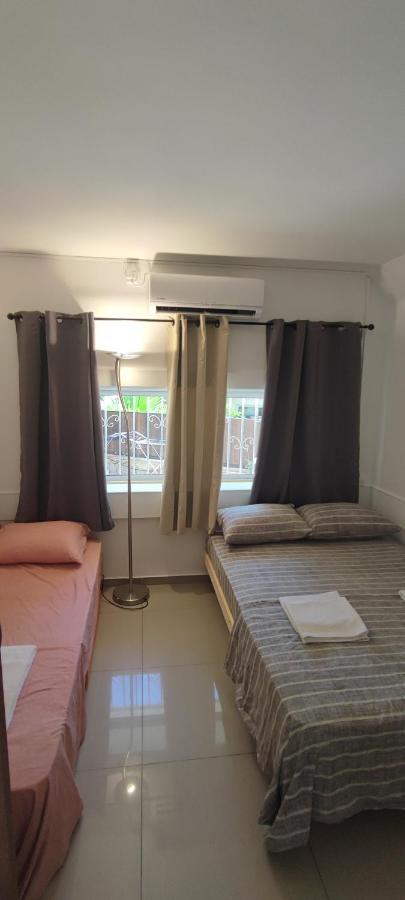Guest House "Villa Klara Eilat" Heated Pool And Sauna All Year Round Екстериор снимка
